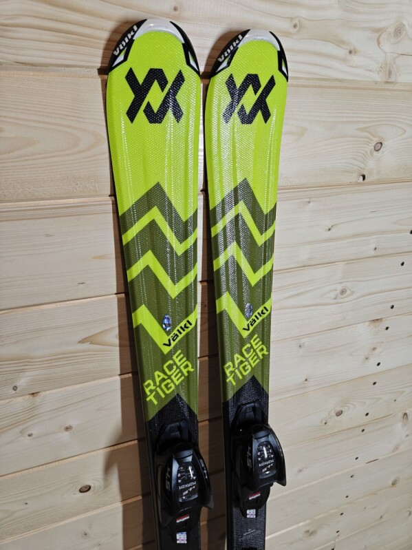 LYŽE VOLKL RACETIGER JR YELLOW 120CM
